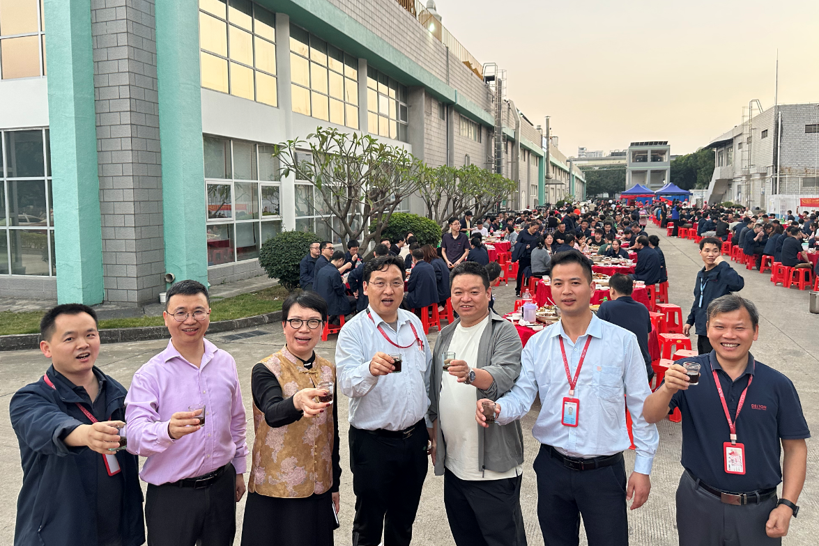 在华体会手机平台-华体会（中国）
，我们这样过个暖心年！